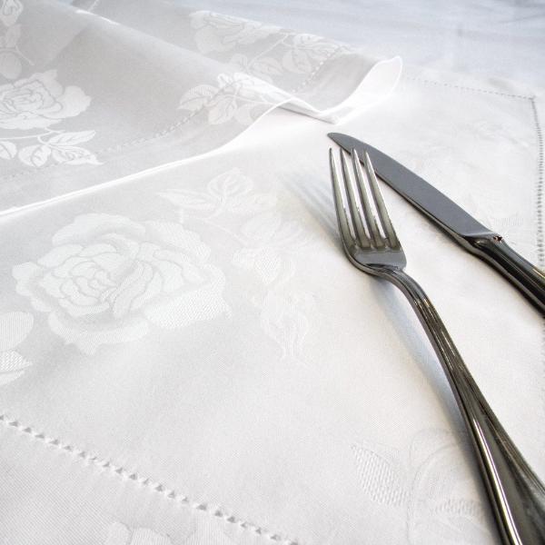 Damask Roses Table Cloth
